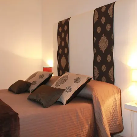 شقة Domus Claudia - *